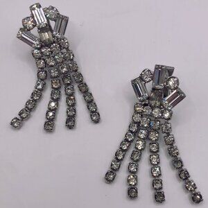 Vintage 1950s Dangle Clip On Earrings